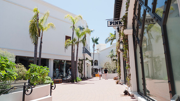 Santa Barbara, California Paseo  Nuevo shopping area
