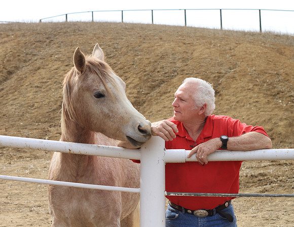 Trainer Mark Hanna with HMA Cazshablanca