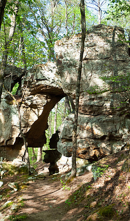 Rocky terrain and a natural tunnel at Shoal Bay campground, New