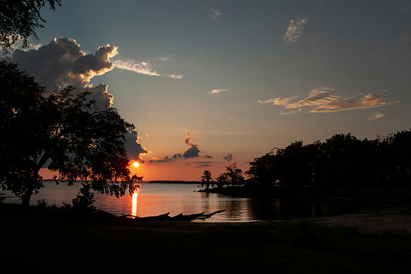 Sunset at Applegate Cove